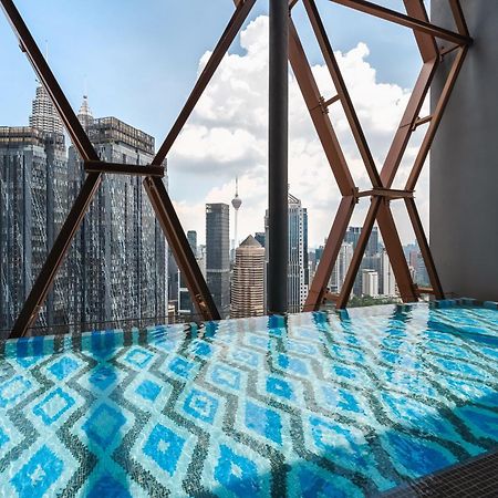 Scarletz Klcc Apartments By Soulasia Kuala Lumpur Extérieur photo