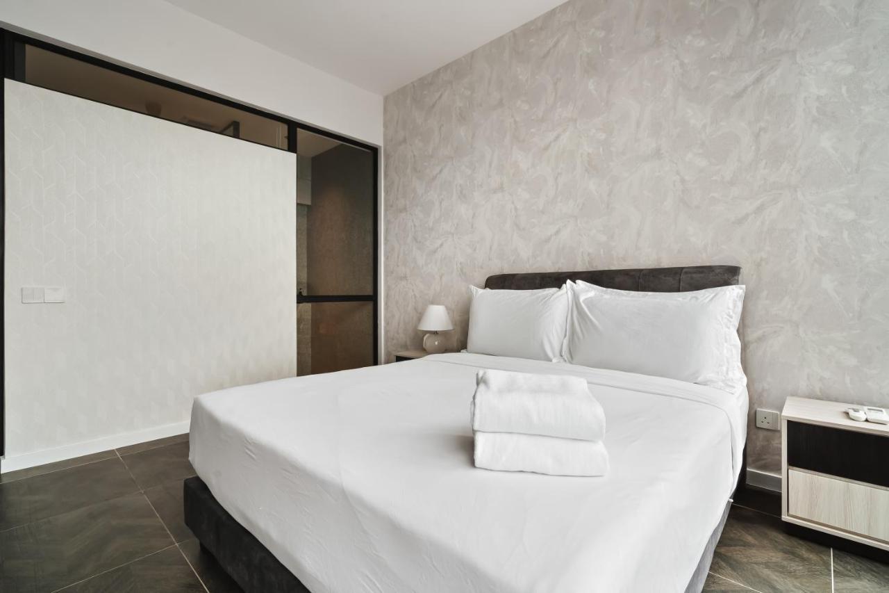 Scarletz Klcc Apartments By Soulasia Kuala Lumpur Extérieur photo
