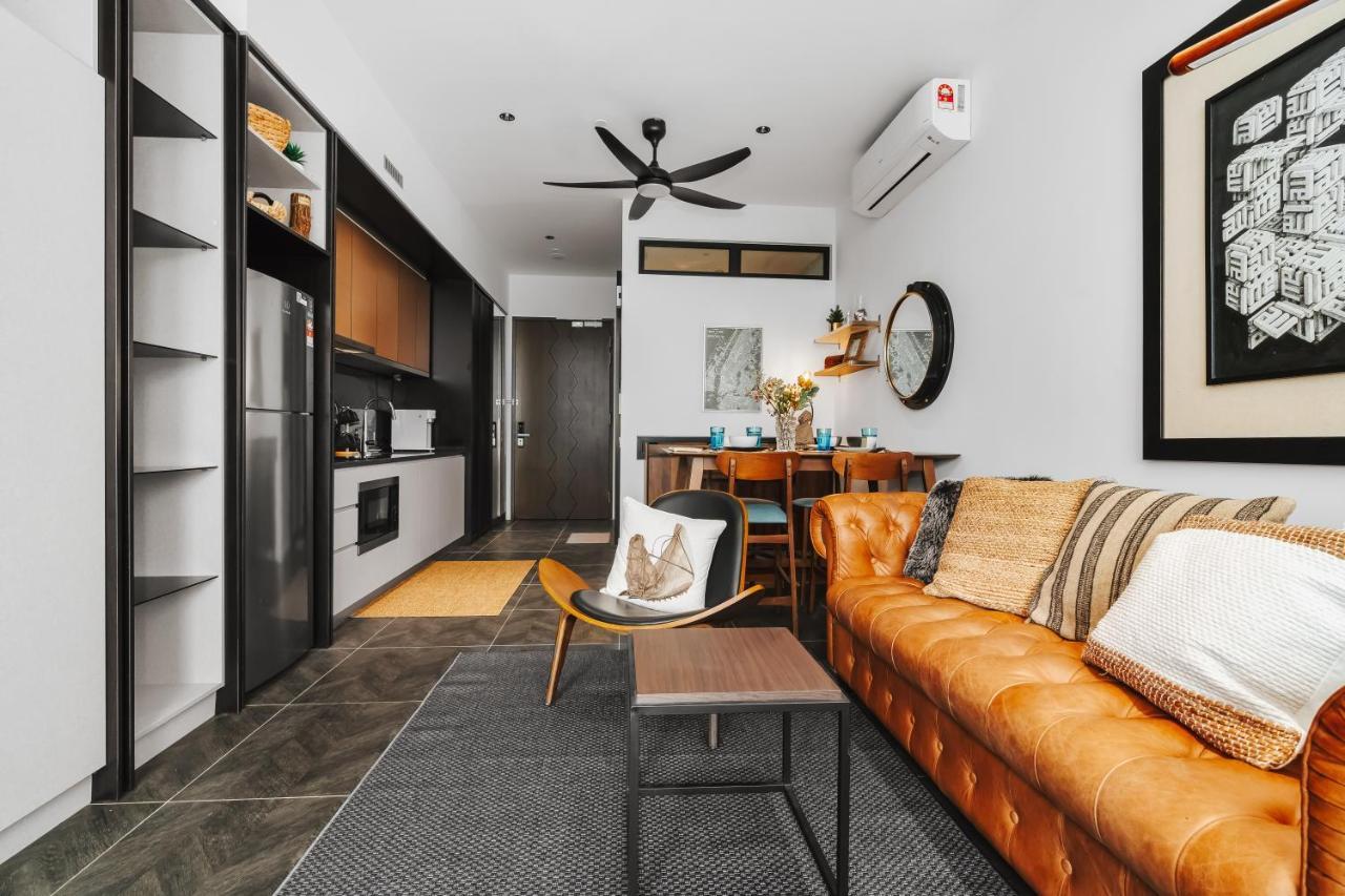 Scarletz Klcc Apartments By Soulasia Kuala Lumpur Extérieur photo