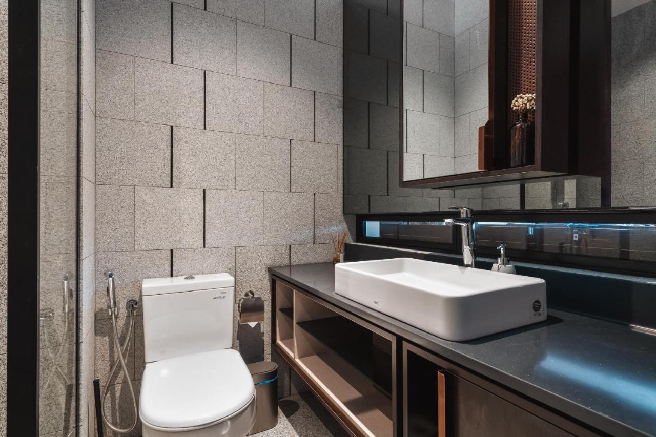 Scarletz Klcc Apartments By Soulasia Kuala Lumpur Extérieur photo