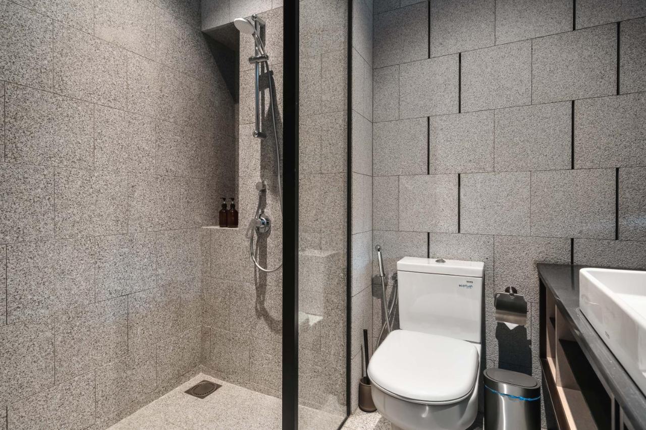 Scarletz Klcc Apartments By Soulasia Kuala Lumpur Extérieur photo