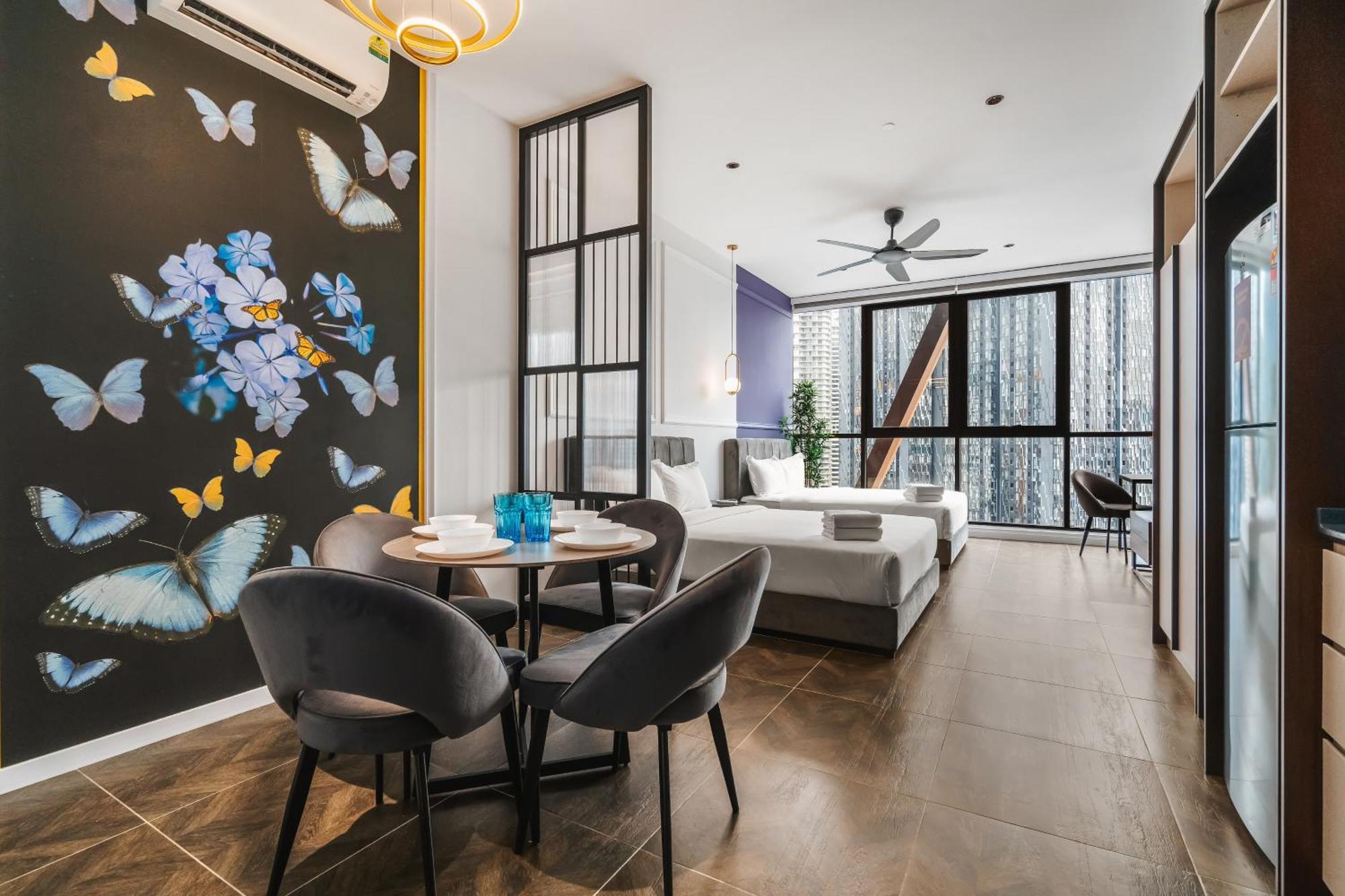 Scarletz Klcc Apartments By Soulasia Kuala Lumpur Extérieur photo