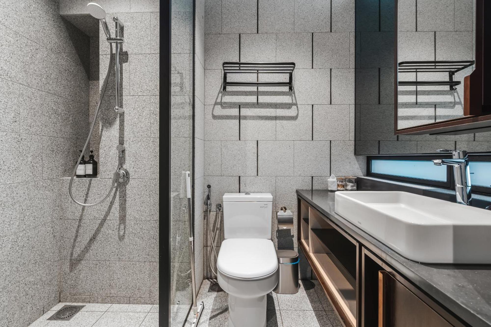 Scarletz Klcc Apartments By Soulasia Kuala Lumpur Extérieur photo